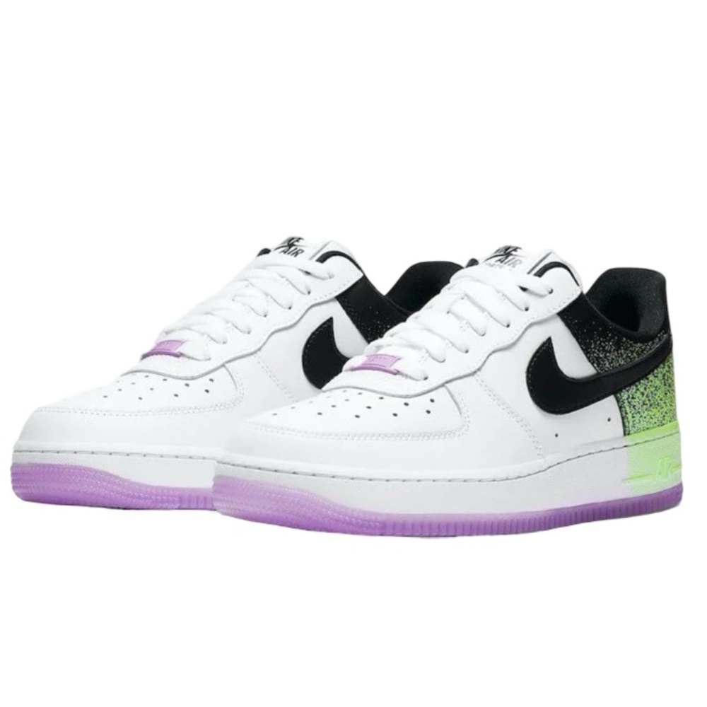Nike Air Force 1 Sneakers
